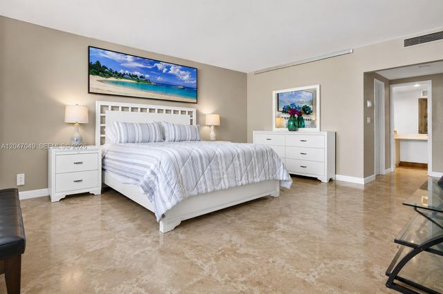 4001 S Ocean Drive 11M, Hollywood, FL 33019
