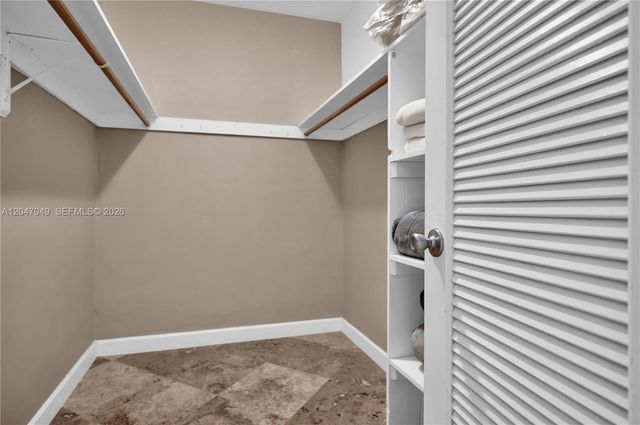 4001 S Ocean Drive 11M, Hollywood, FL 33019