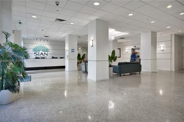 4001 S Ocean Drive 11M, Hollywood, FL 33019