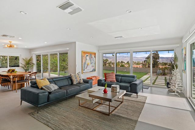 43490 Bath Point Court, Bermuda Dunes, CA 92203