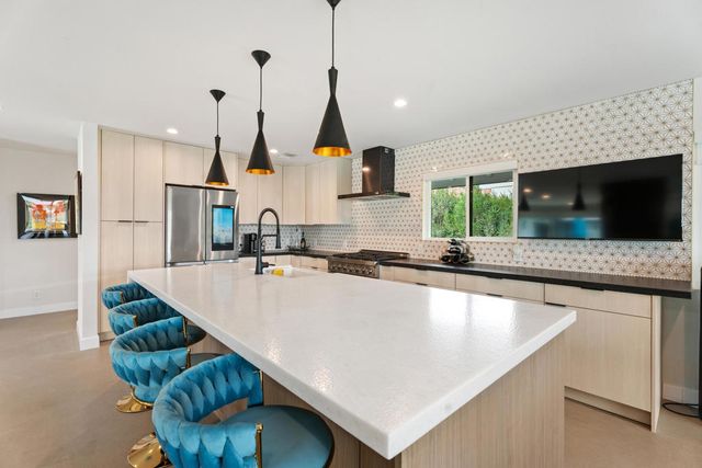 43490 Bath Point Court, Bermuda Dunes, CA 92203