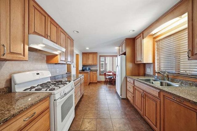 14129 Huseman Street, Cedar Lake, IN 46303