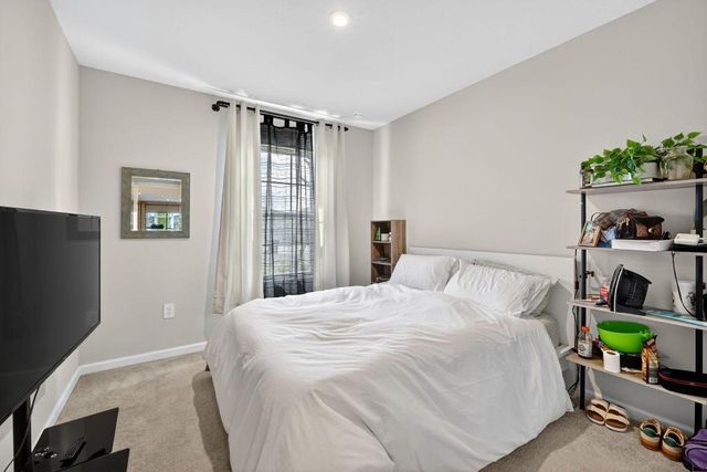 806 Persimmon Place, Fort Pierce, FL 34981