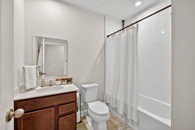 806 Persimmon Place, Fort Pierce, FL 34981