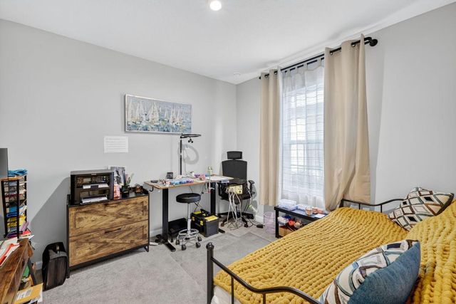 806 Persimmon Place, Fort Pierce, FL 34981