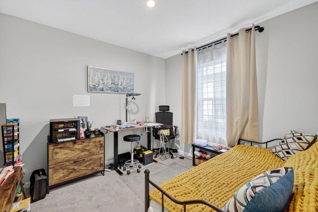 806 Persimmon Place, Fort Pierce, FL 34981