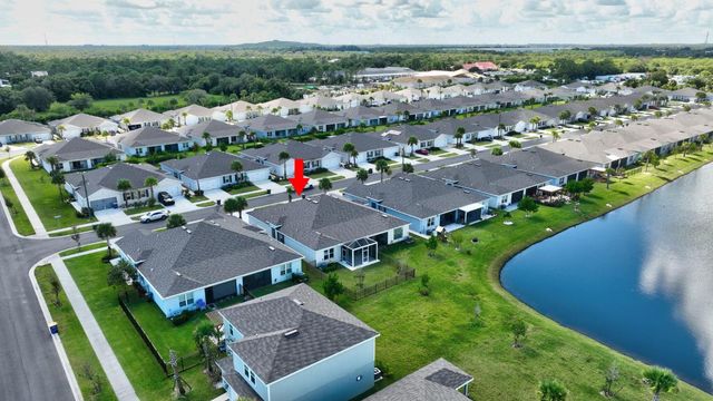 806 Persimmon Place, Fort Pierce, FL 34981