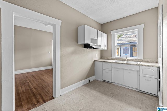 2309 22ND ST ENSLEY, Birmingham, AL 35208