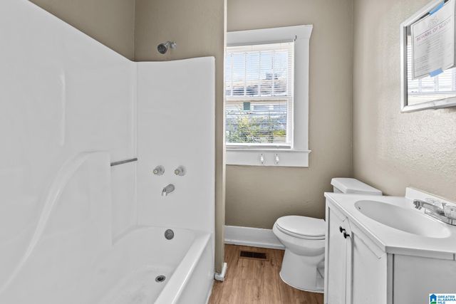 2309 22ND ST ENSLEY, Birmingham, AL 35208