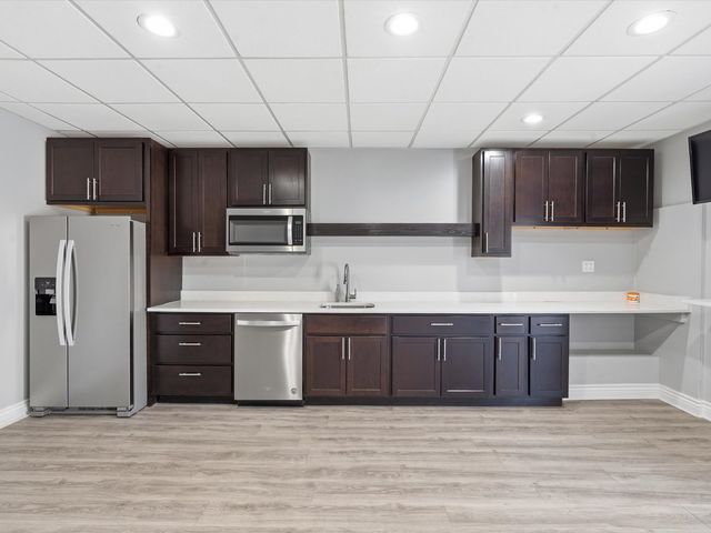 505 S La Grange Road, La Grange, IL 60525