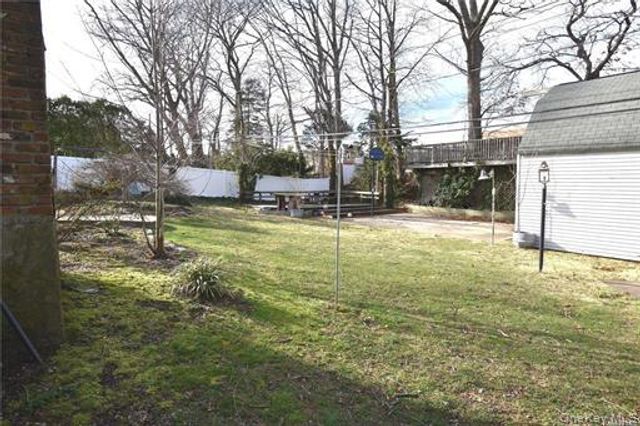 44 Miller Road, Farmingdale, NY 11735