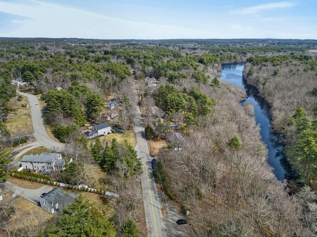 300 Water St, Hanover, MA 02339