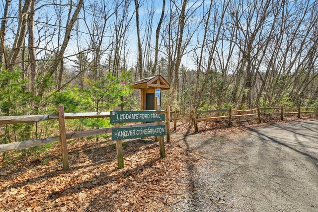 300 Water St, Hanover, MA 02339