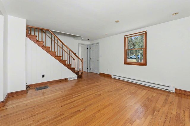 12 Miltimore Road, Derry, NH 03038