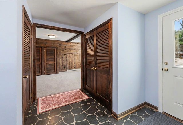 12 Miltimore Road, Derry, NH 03038