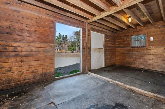 12 Miltimore Road, Derry, NH 03038