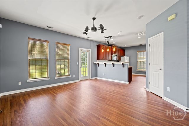 46 Twin Oaks Place, Savannah, GA 31407