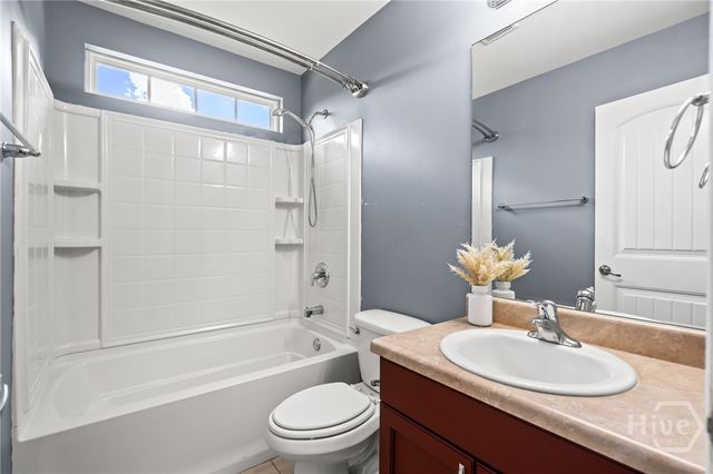 46 Twin Oaks Place, Savannah, GA 31407