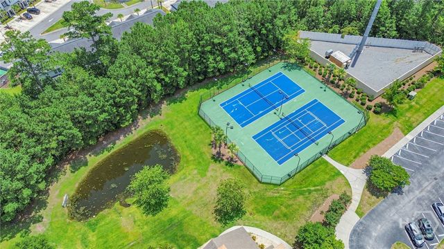 46 Twin Oaks Place, Savannah, GA 31407