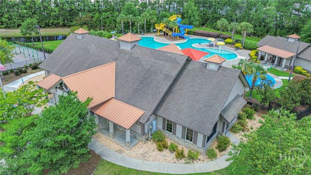 46 Twin Oaks Place, Savannah, GA 31407
