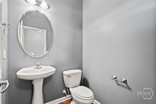 46 Twin Oaks Place, Savannah, GA 31407