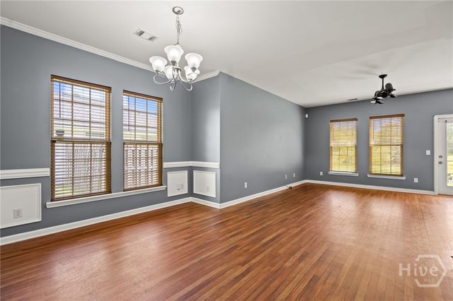 46 Twin Oaks Place, Savannah, GA 31407