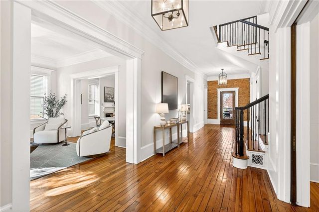 578 East NE Avenue, Atlanta, GA 30312