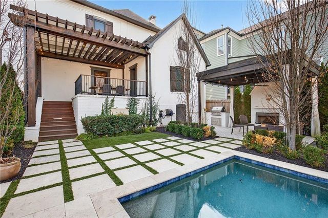 578 East NE Avenue, Atlanta, GA 30312