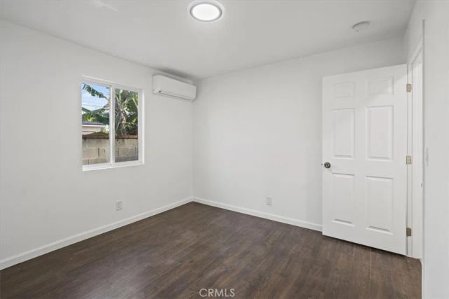 9806 Beachy, Arleta, CA 91331
