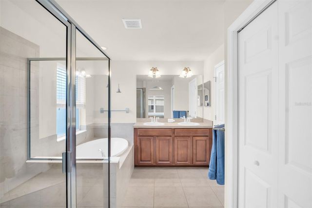 7115 50TH AVENUE CIRCLE E, Palmetto, FL 34221