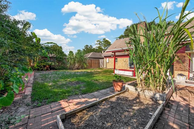 23111 Lost Brook Lane, Spring, TX 77373