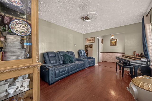 23111 Lost Brook Lane, Spring, TX 77373