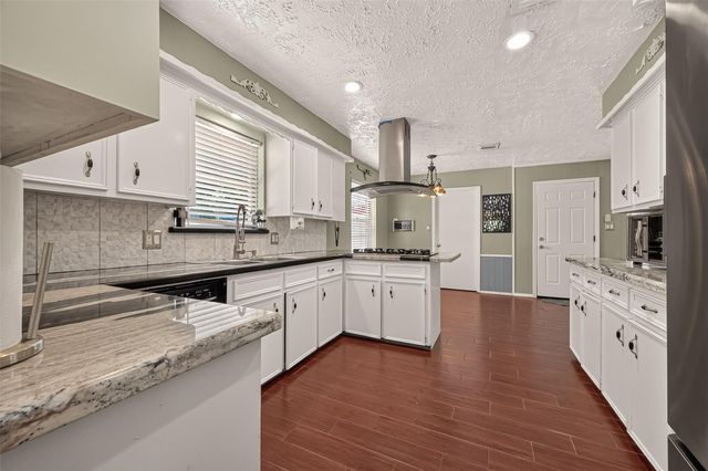 23111 Lost Brook Lane, Spring, TX 77373