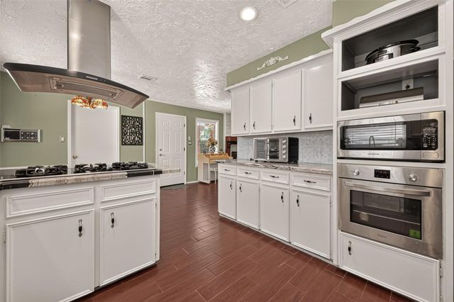 23111 Lost Brook Lane, Spring, TX 77373