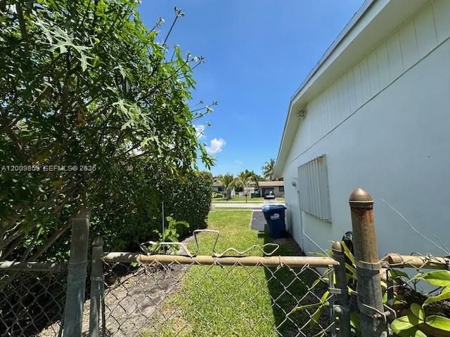 7814 SW 146th Ct, Miami, FL 33183