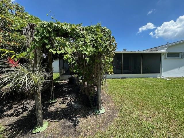 7814 SW 146th Ct, Miami, FL 33183