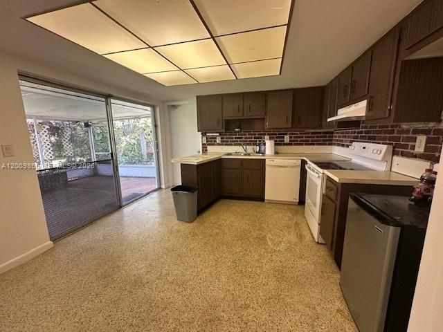 7814 SW 146th Ct, Miami, FL 33183