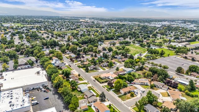 128 S 1000 E, Layton, UT 84041