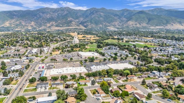 128 S 1000 E, Layton, UT 84041