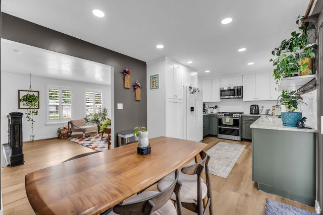 128 S 1000 E, Layton, UT 84041