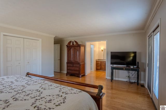 161 Matthew Drive L8, Paducah, KY 42001