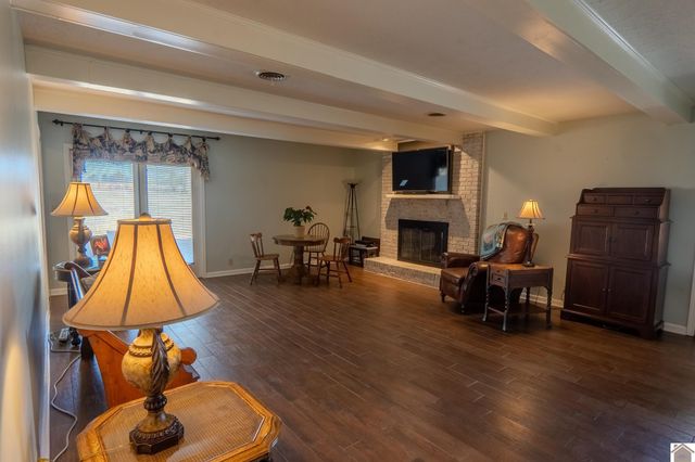 161 Matthew Drive L8, Paducah, KY 42001