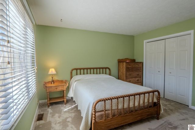 161 Matthew Drive L8, Paducah, KY 42001