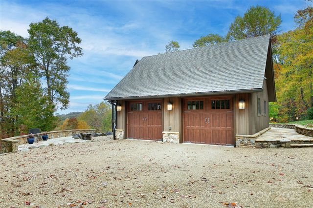 1291 Indian Camp Mountain Road, Rosman, NC 28772