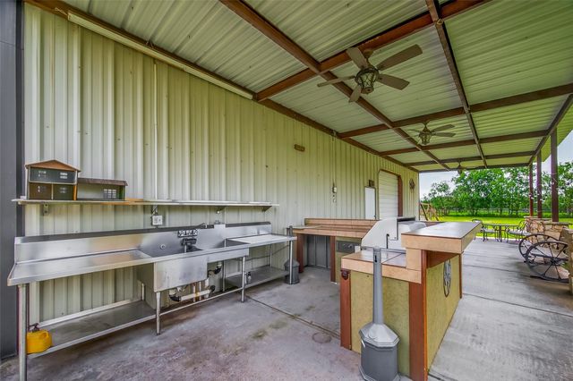 1030 Ginger Street, Santa Fe, TX 77517