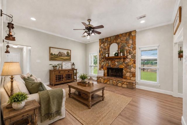 1030 Ginger Street, Santa Fe, TX 77517