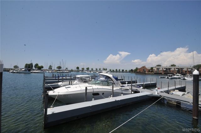 40 Waterfront Circle 406A, Buffalo, NY 14202