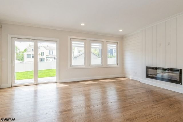 43 Roseland Ave, Warren Twp., NJ 07059