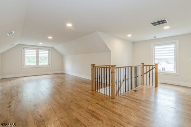 43 Roseland Ave, Warren Twp., NJ 07059