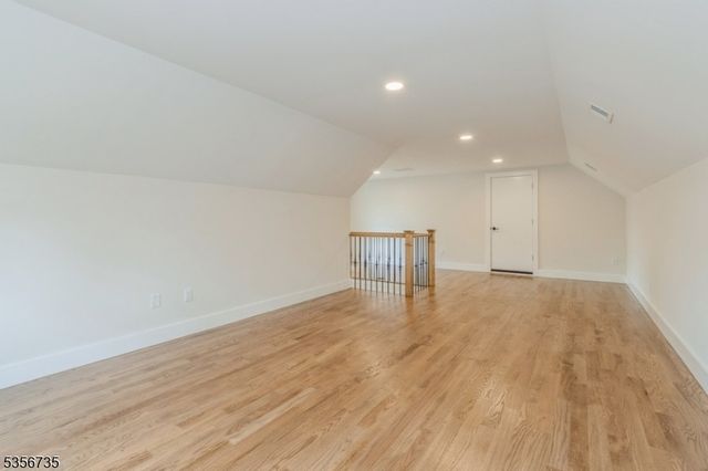 43 Roseland Ave, Warren Twp., NJ 07059